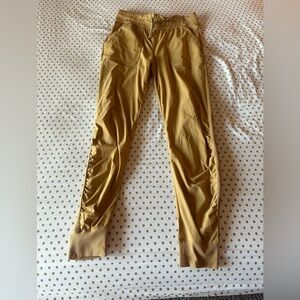 Lululemon mustard full length dance studios size 8